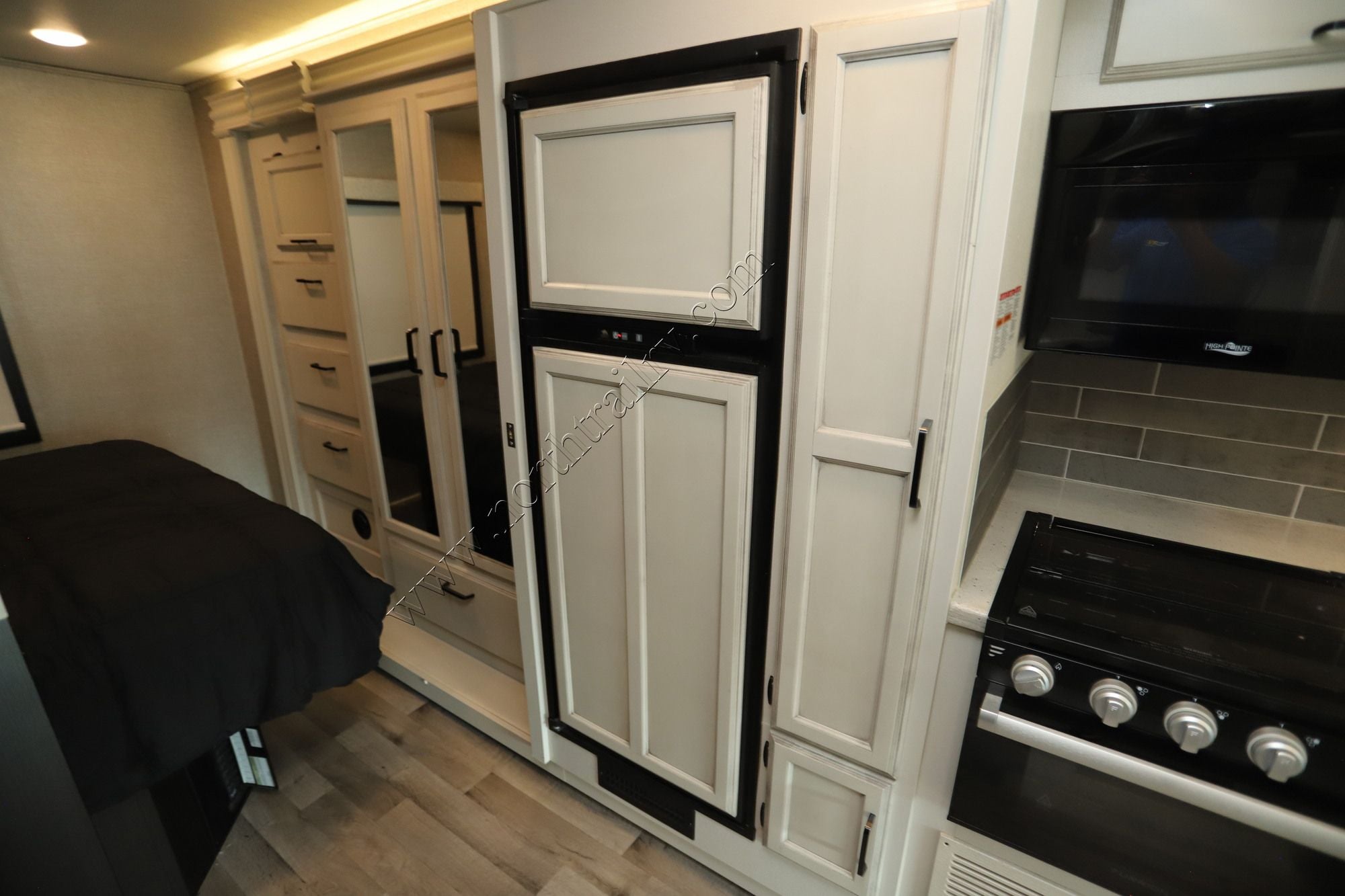 Used 2023 Jayco Alante 29S Class A  For Sale