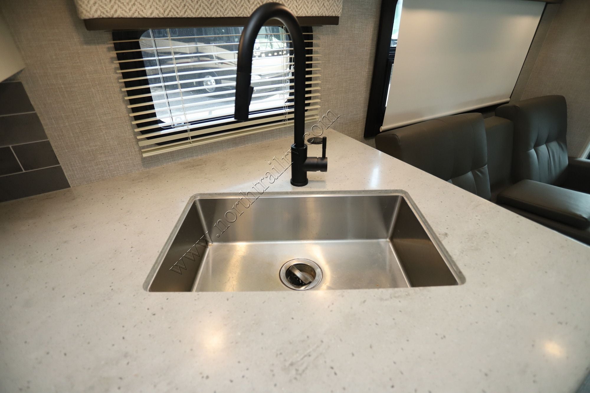 Used 2023 Jayco Alante 29S Class A  For Sale