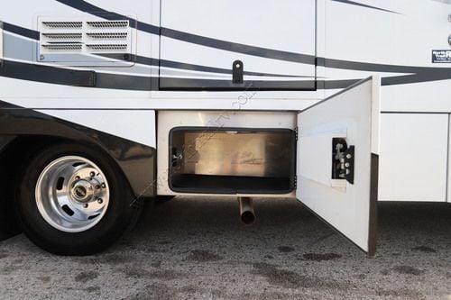 2017 Renegade Rv Vienna 25VMBS