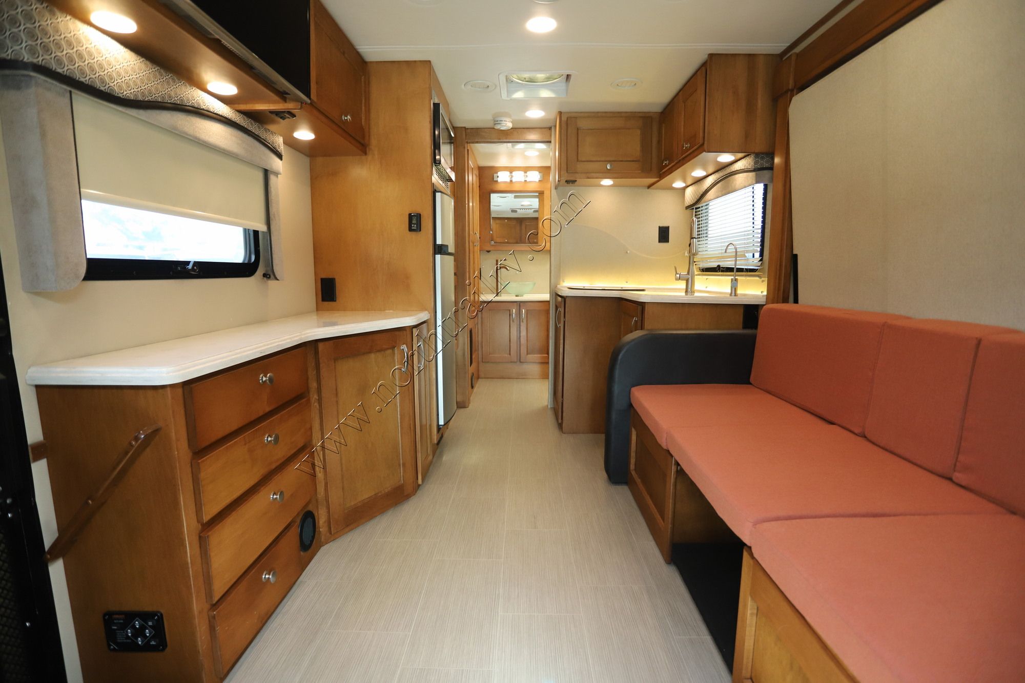 Used 2017 Renegade Rv Vienna 25VMBS Class C  For Sale