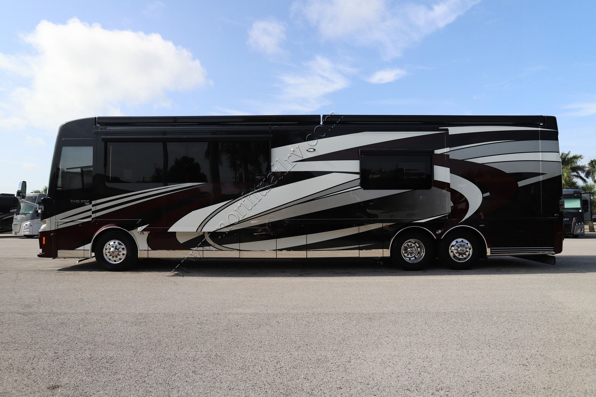 Used 2021 Newmar King Aire 4531 Class A  For Sale