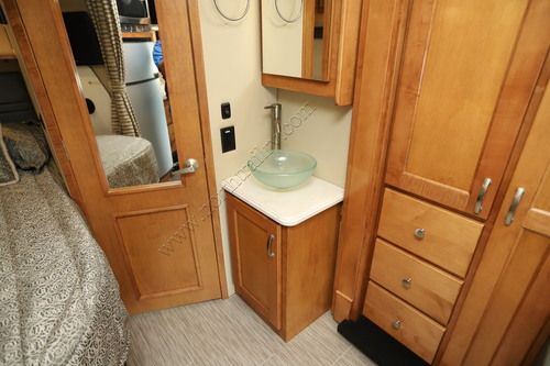 2019 Renegade Rv Vienna 25VUCB