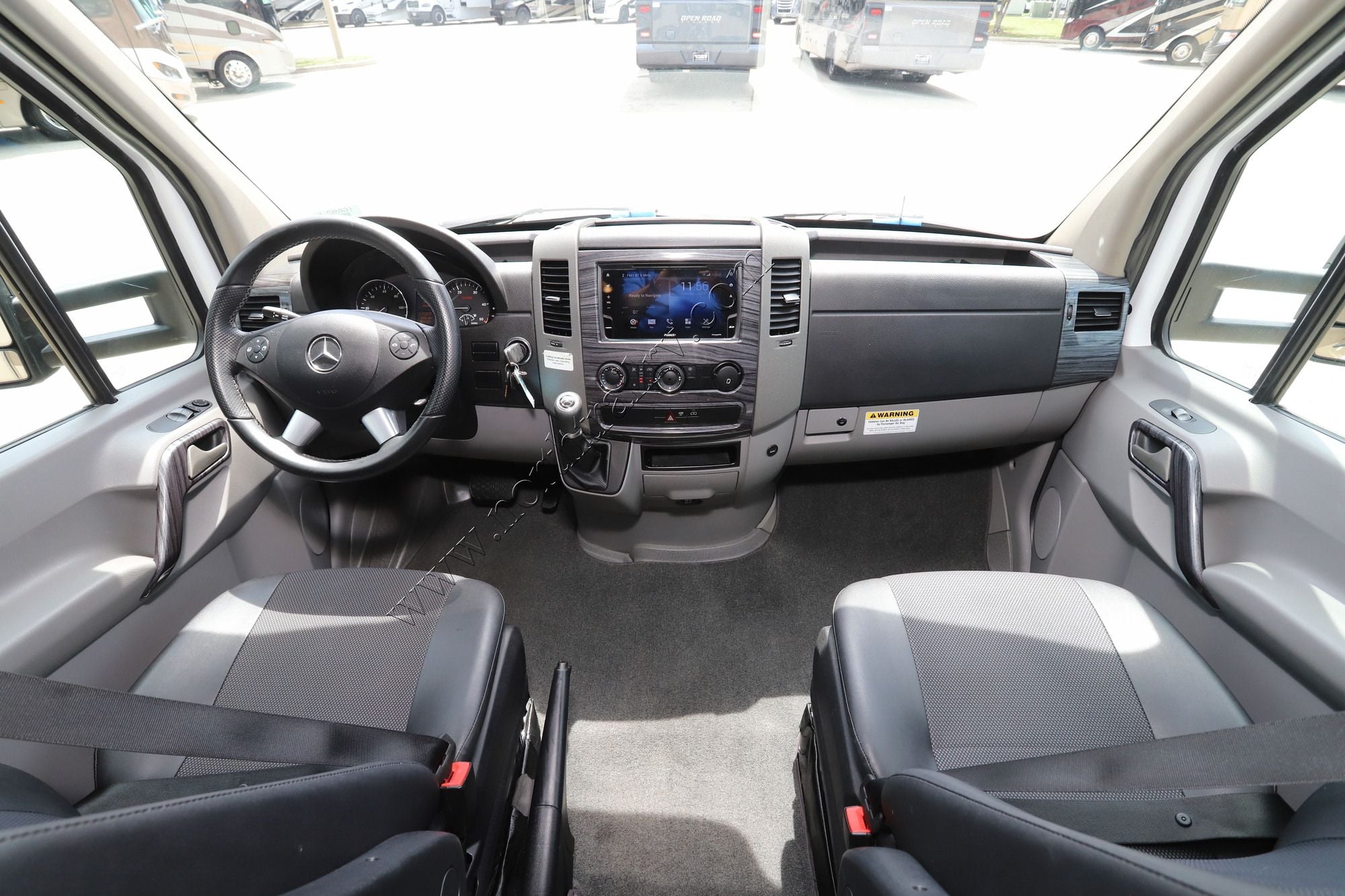 Used 2019 Renegade Rv Vienna 25VUCB Class C  For Sale