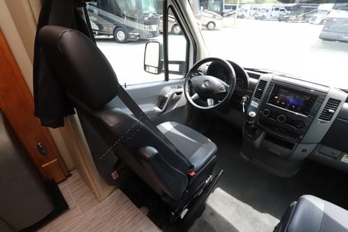2019 Renegade Rv Vienna 25VUCB