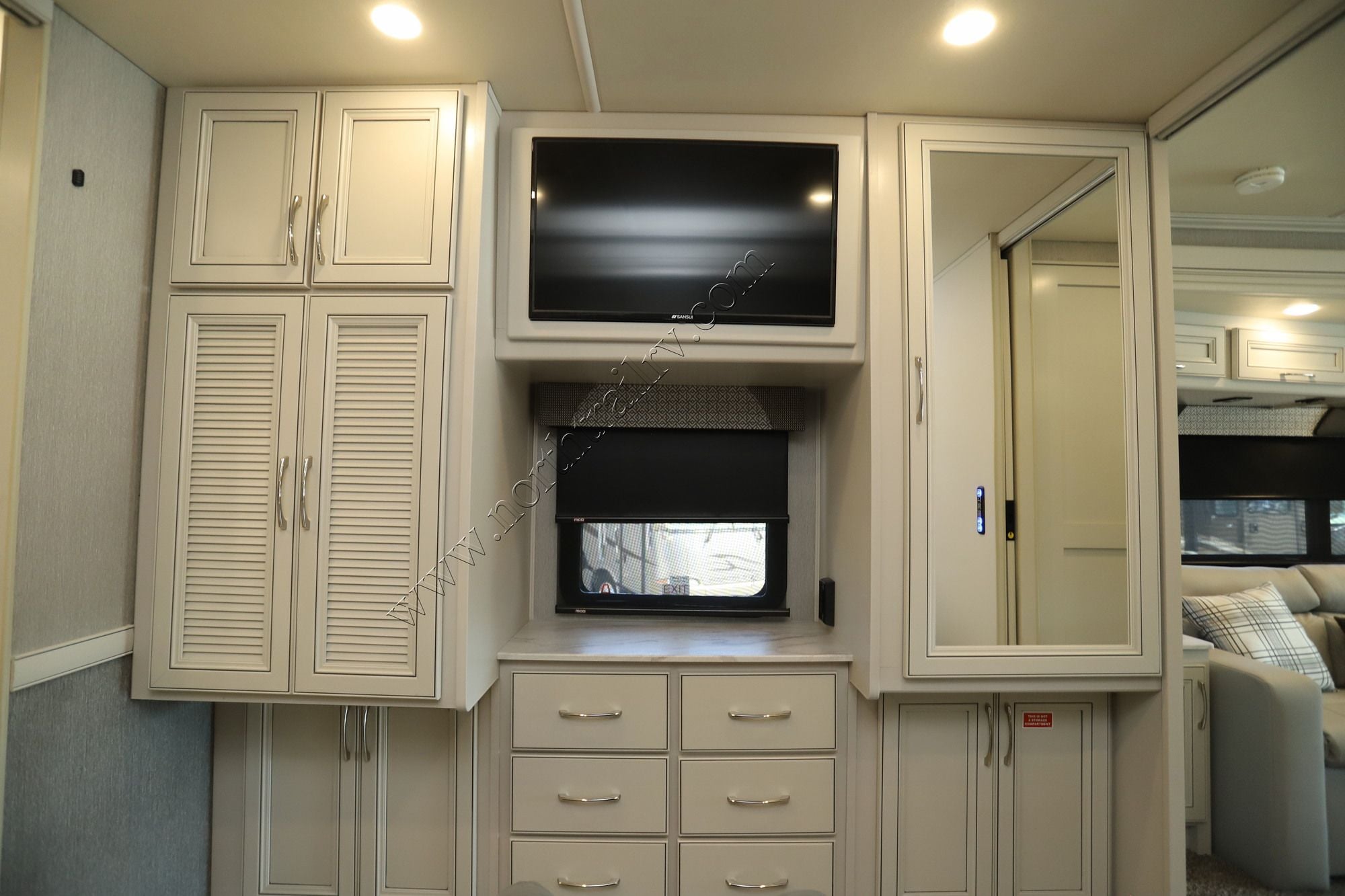 Used 2022 Fleetwood Bounder 35K Class A  For Sale