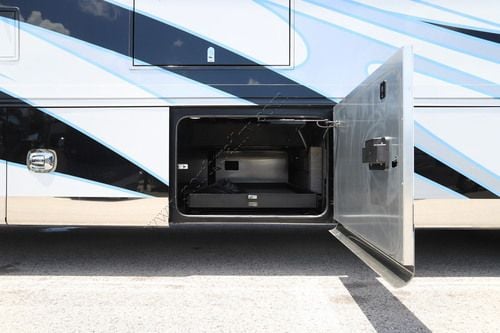 2026 Tiffin Motor Homes Zephyr 45PZ