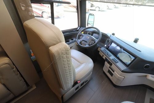 2027 Newmar King Aire 4531