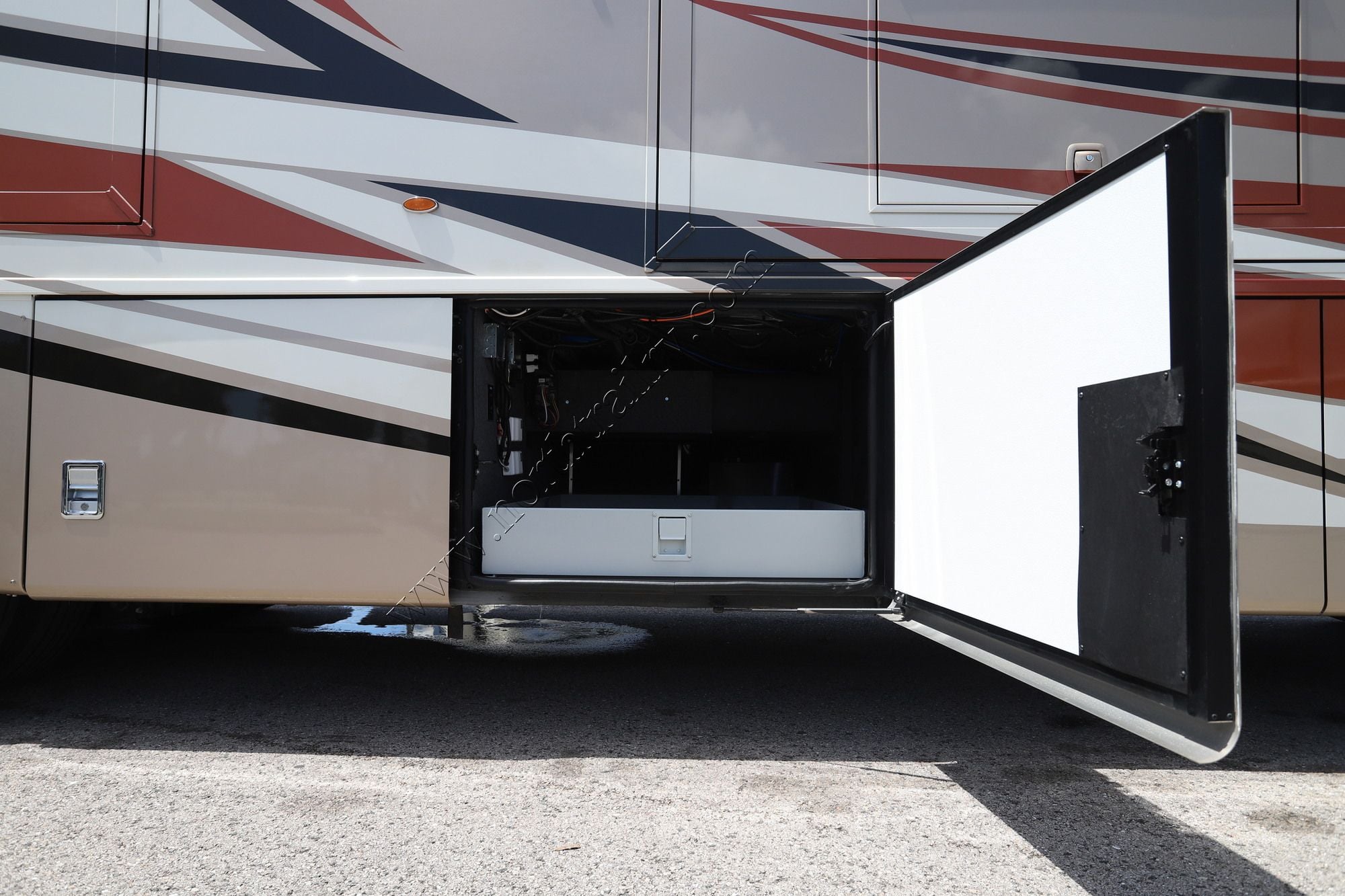 Used 2022 Newmar Dutch Star 4081 Class A  For Sale