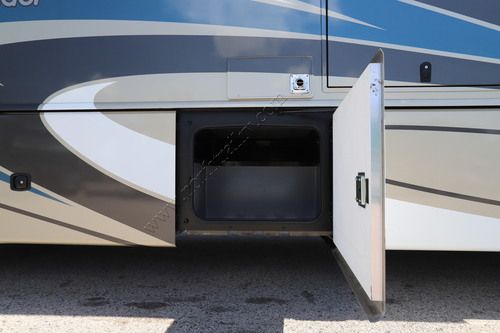 2022 Fleetwood Bounder 35K