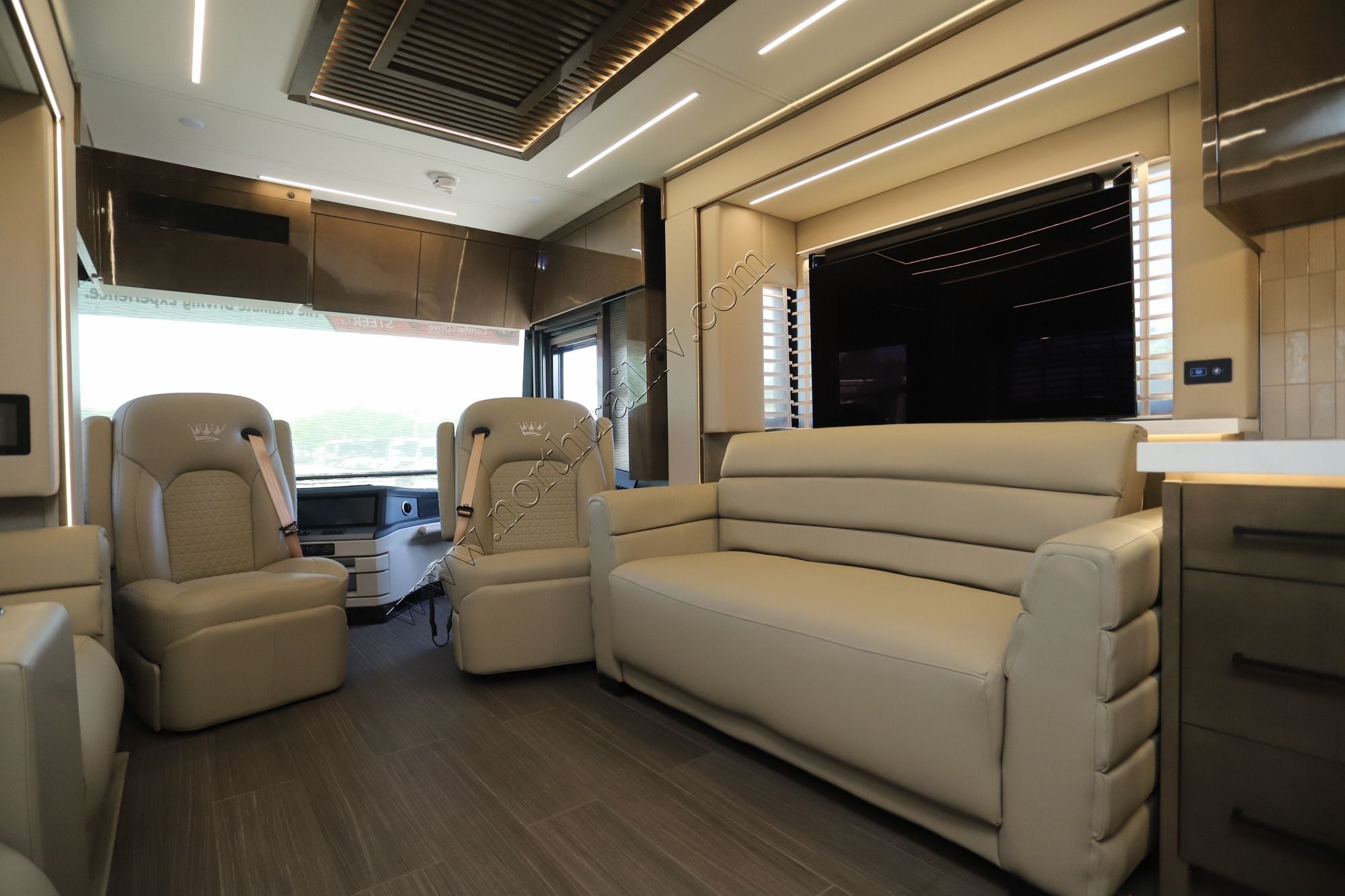 New 2027 Newmar King Aire 4531 Class A  For Sale