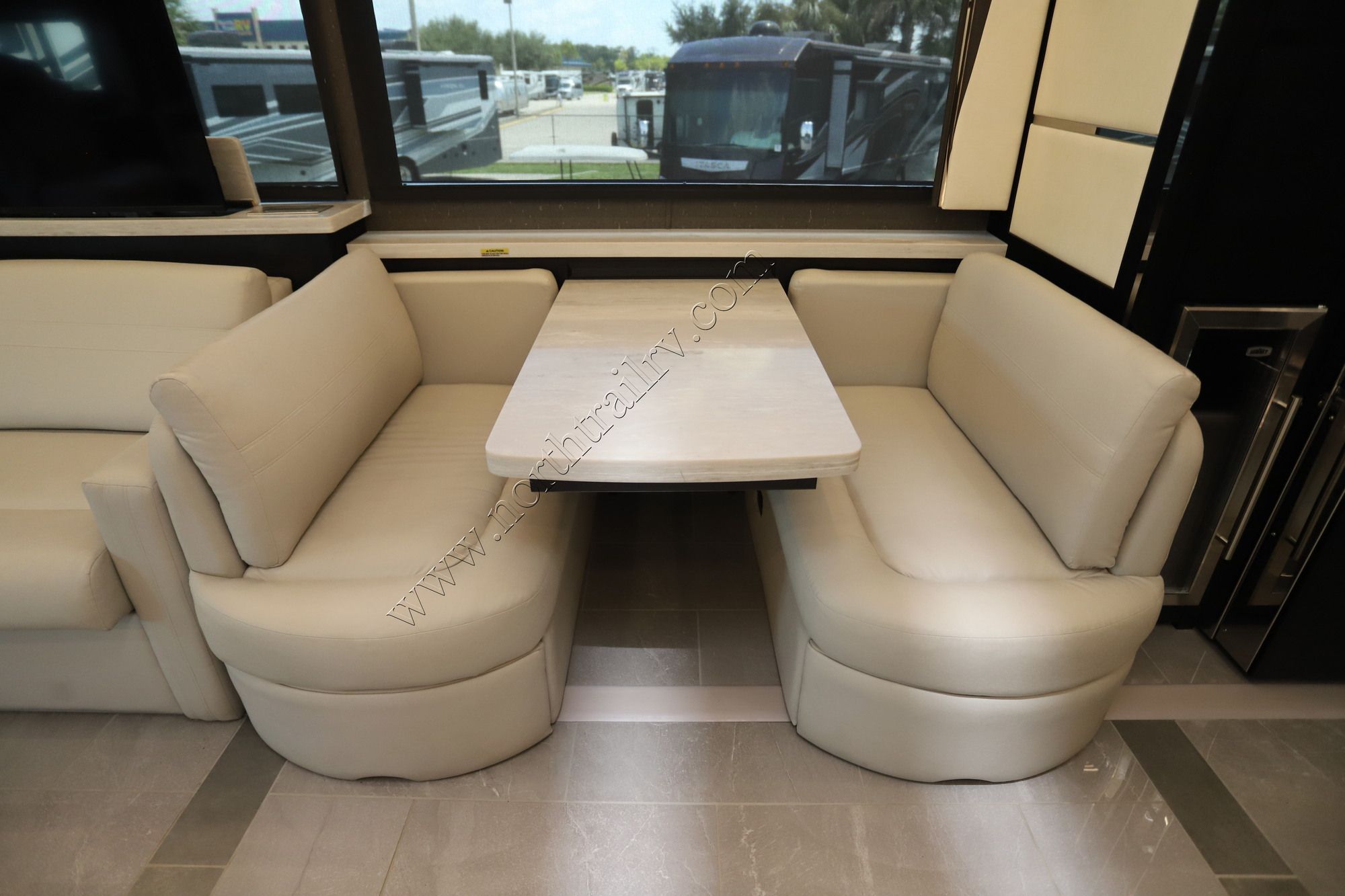 Used 2026 Tiffin Motor Homes Zephyr 45PZ Class A  For Sale