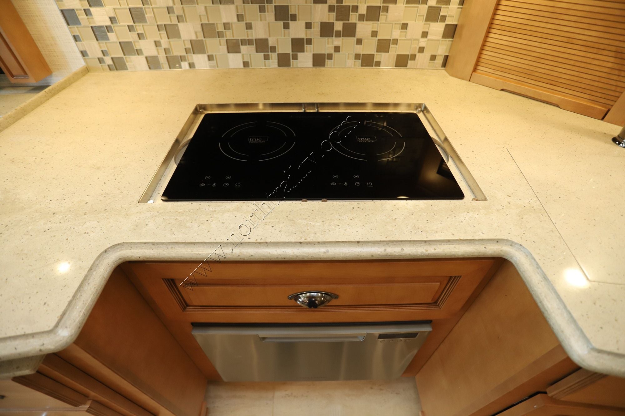 Used 2022 Newmar Dutch Star 4081 Class A  For Sale