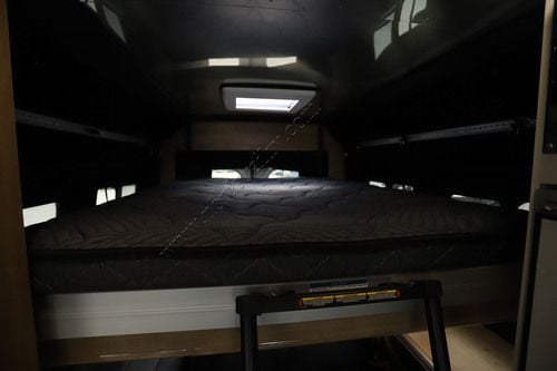 2027 Airstream Rangeline 21PL