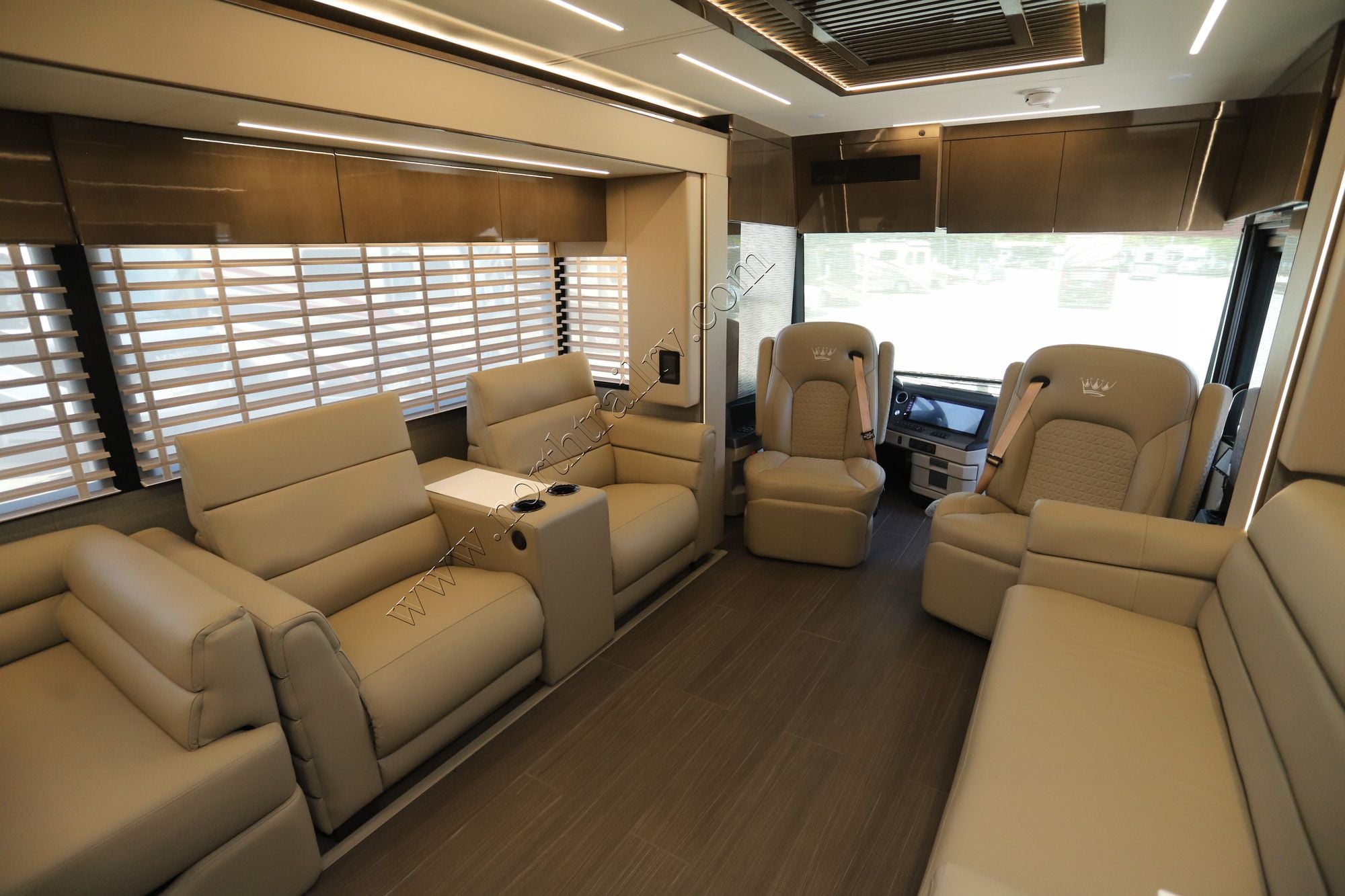 New 2027 Newmar King Aire 4531 Class A  For Sale