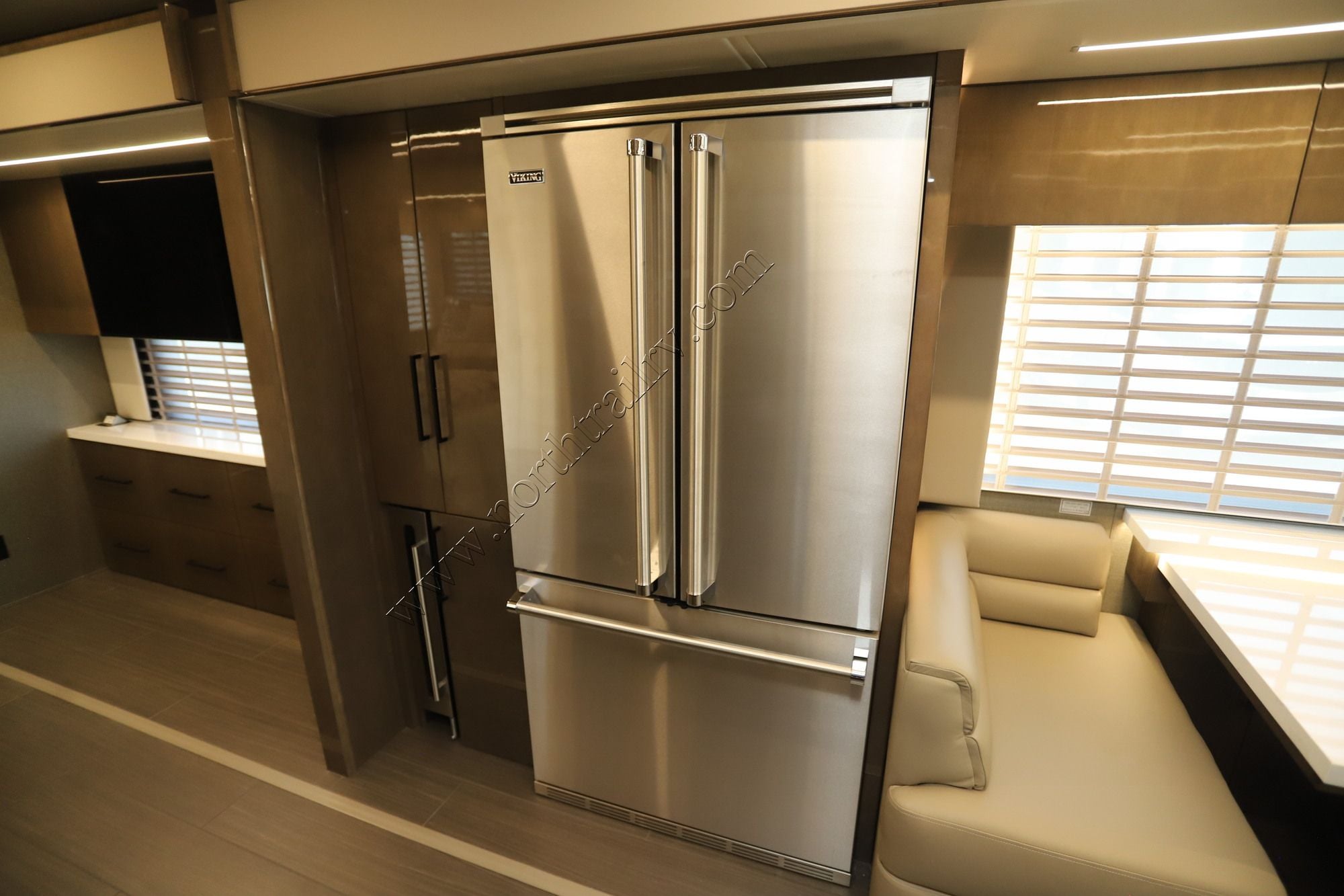 New 2027 Newmar King Aire 4531 Class A  For Sale