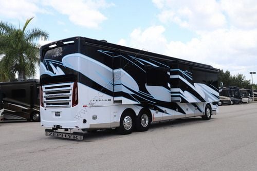 2026 Tiffin Motor Homes Zephyr 45PZ