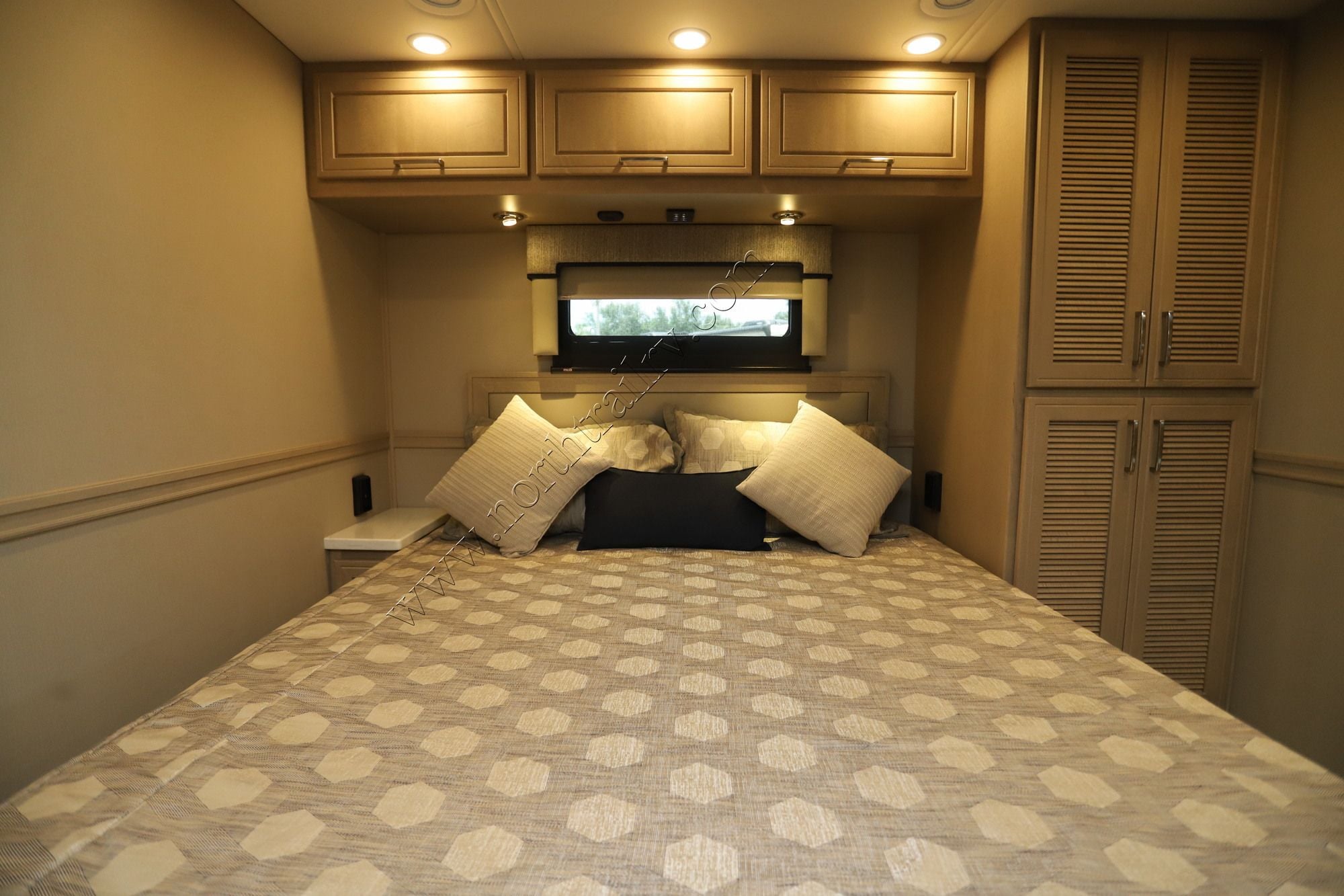 Used 2026 Renegade Rv Explorer 40EBH Super C  For Sale