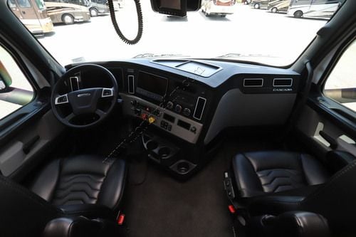 2026 Renegade Rv Explorer 40EBH Super C
