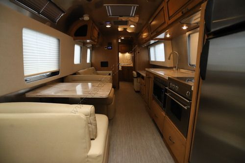 2019 Airstream Classic 33FB