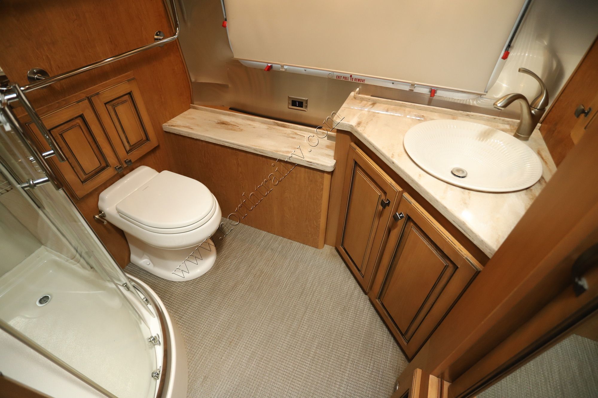 2019 Airstream Classic 33FB Travel Trailer Used  For Sale