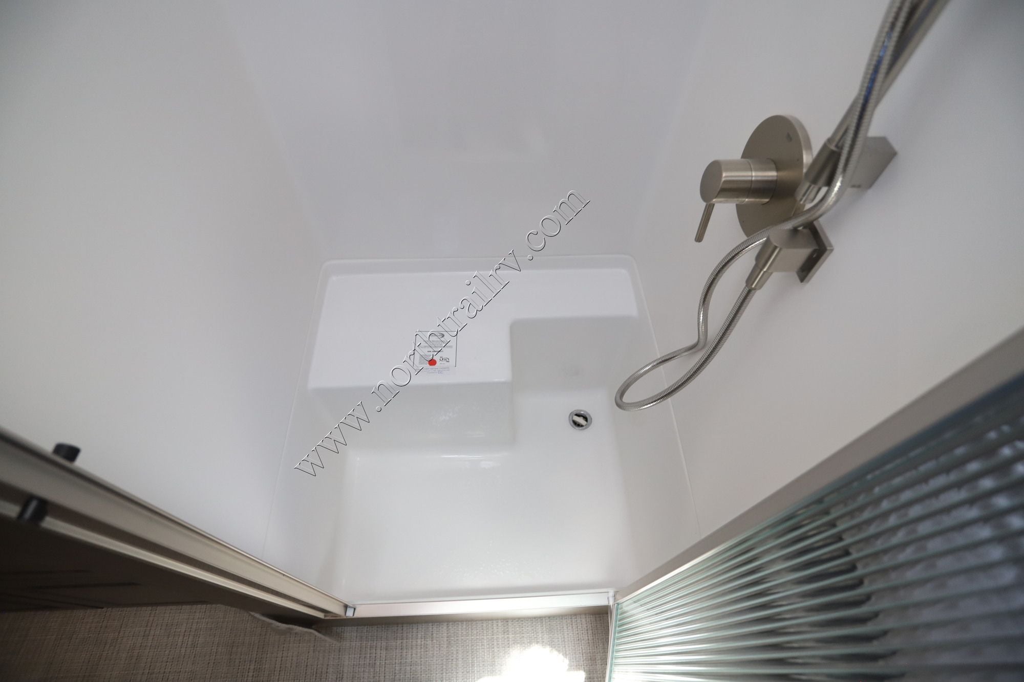 New 2027 Airstream Classic 30RB Travel Trailer  For Sale