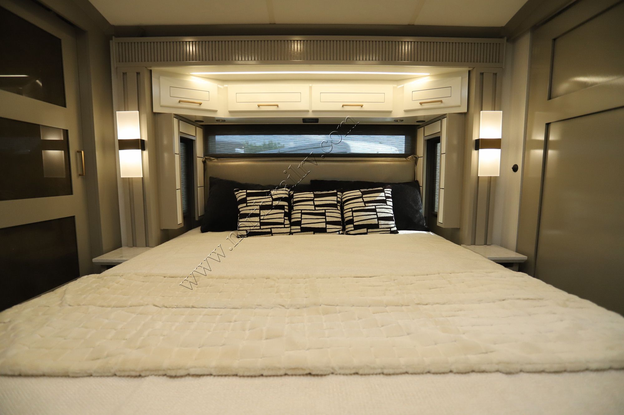 New 2027 Newmar New Aire 3543 Class A  For Sale