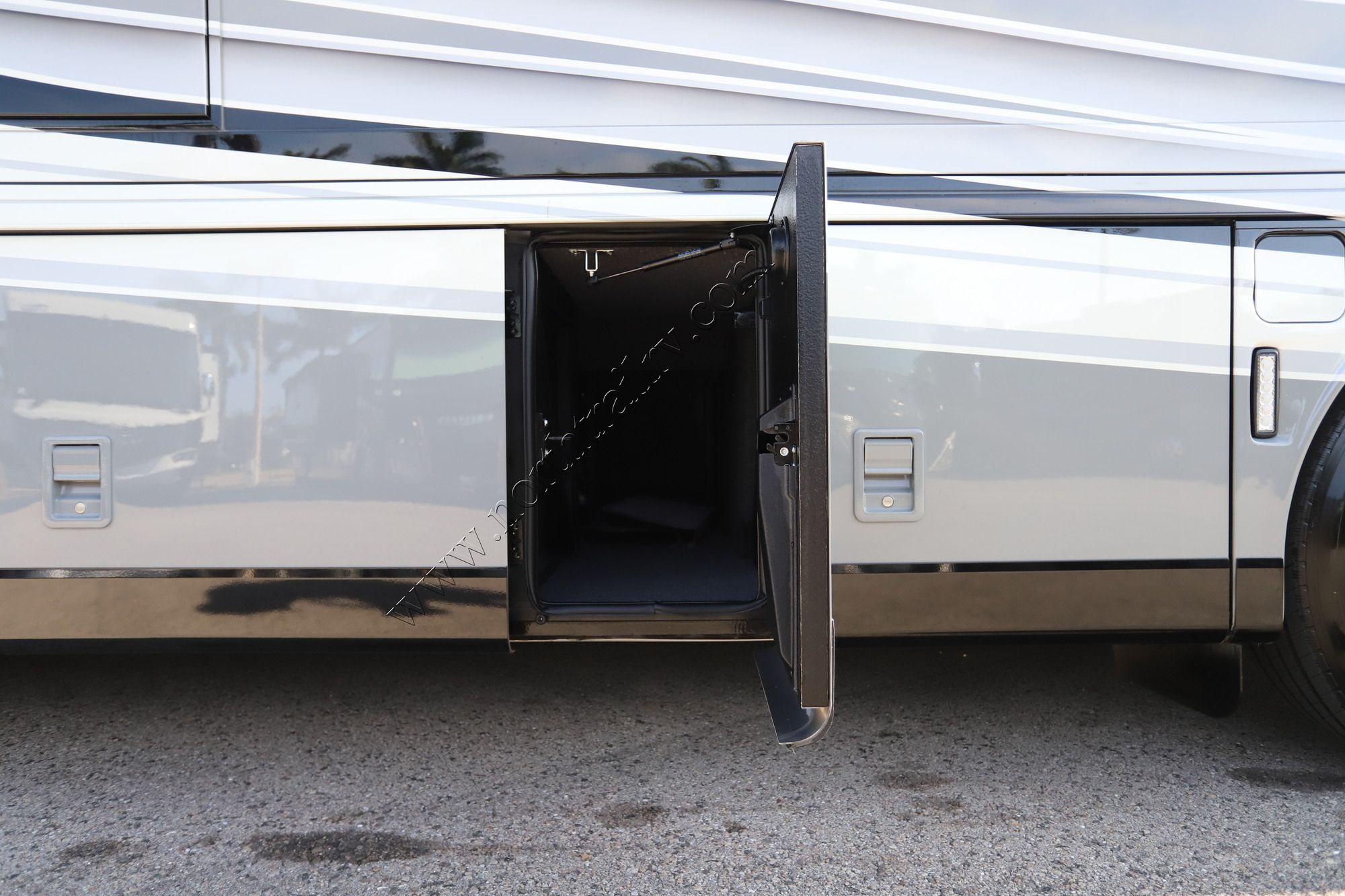 New 2027 Newmar New Aire 3543 Class A  For Sale