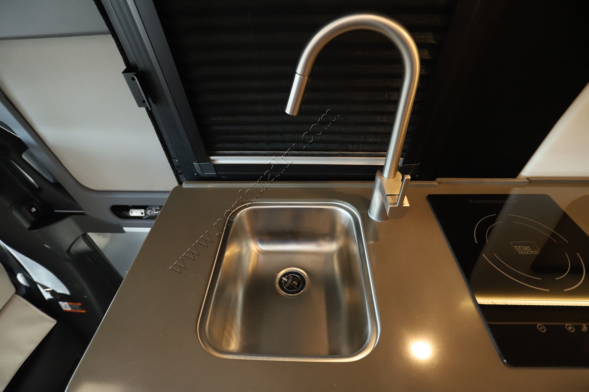 2027 Airstream Interstate 24GT  Class B New  For Sale