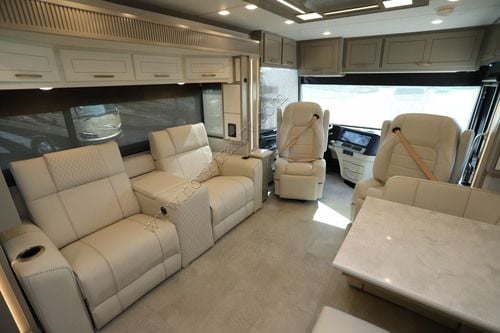 2027 Newmar New Aire 3543 Class A