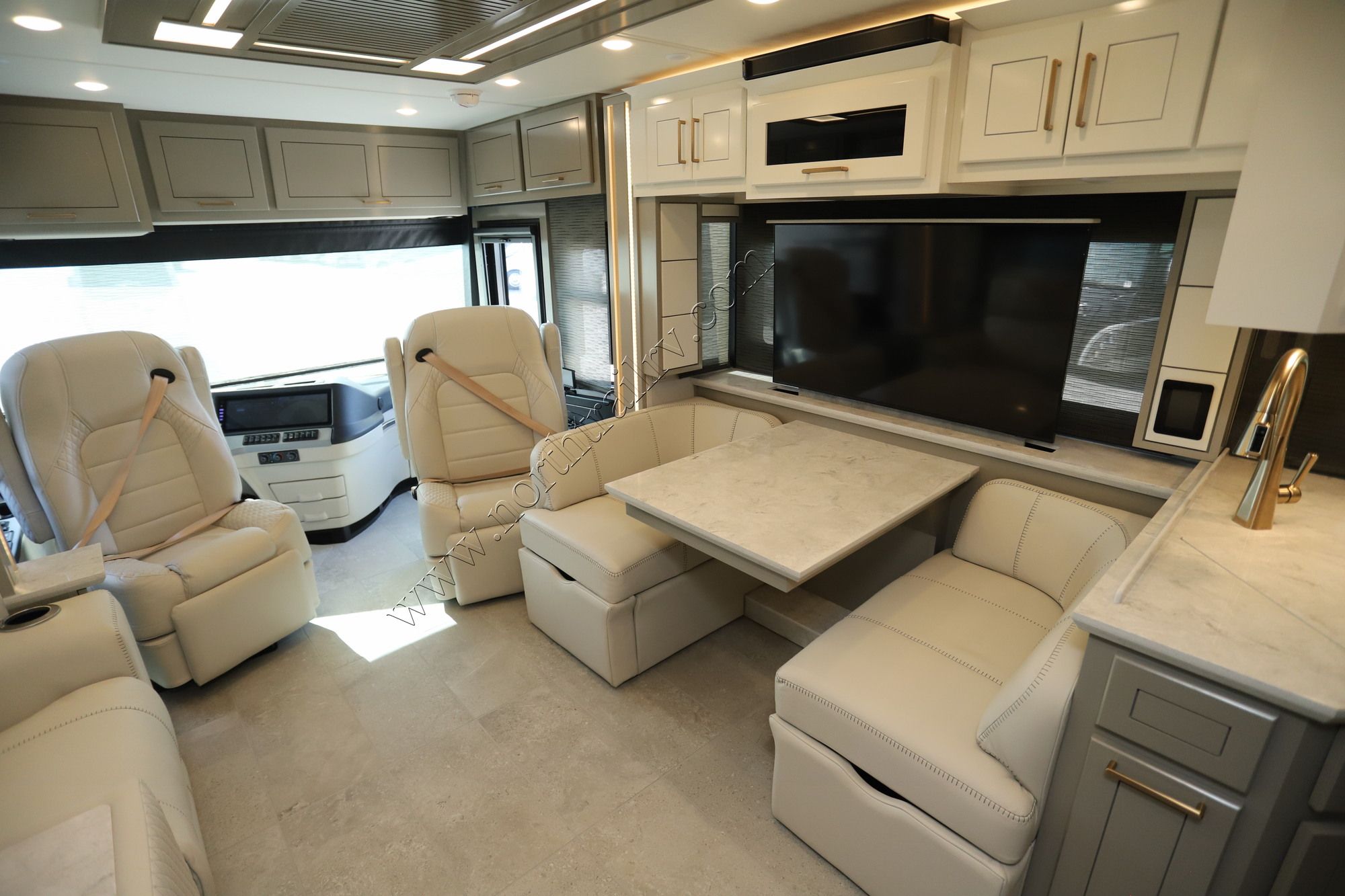 New 2027 Newmar New Aire 3543 Class A  For Sale