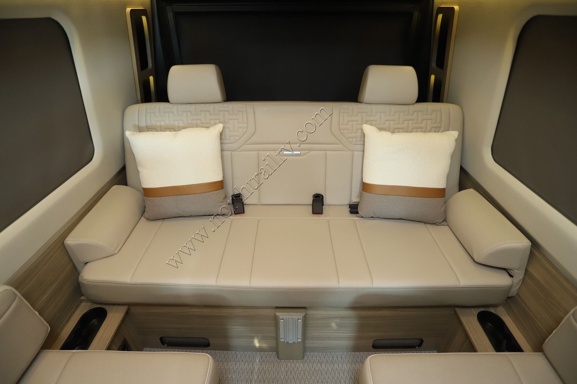 2027 Airstream Interstate 24GT  Class B New  For Sale