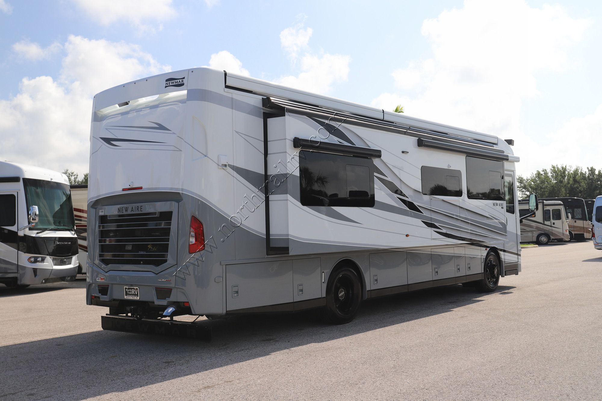 New 2027 Newmar New Aire 3543 Class A  For Sale
