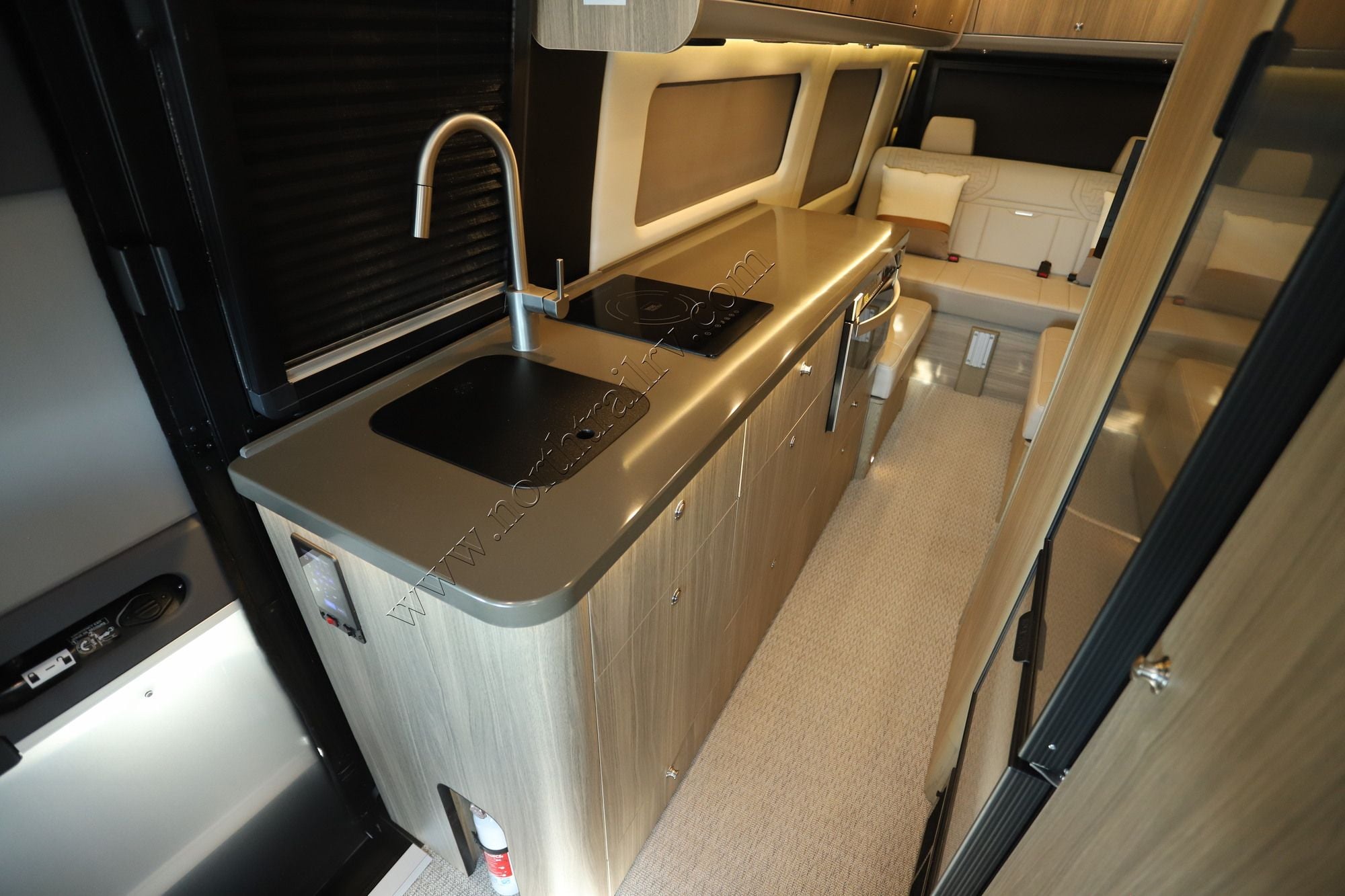 2027 Airstream Interstate 24GT  Class B New  For Sale