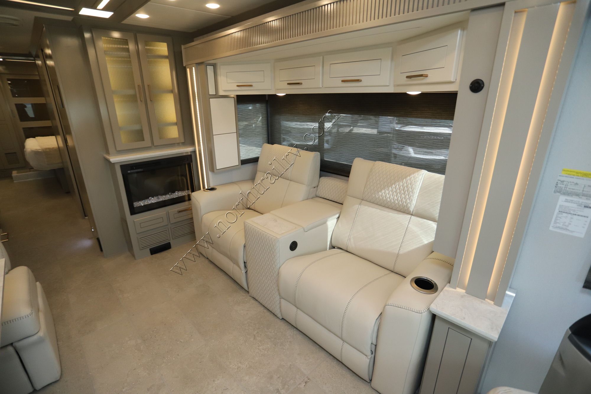 New 2027 Newmar New Aire 3543 Class A  For Sale