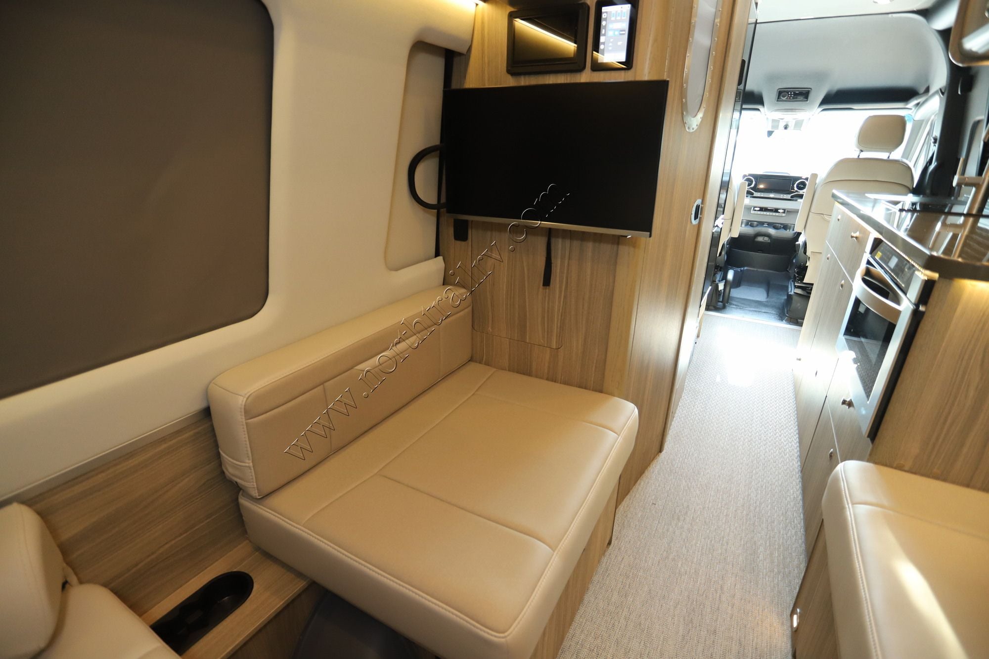 2027 Airstream Interstate 24GT  Class B New  For Sale