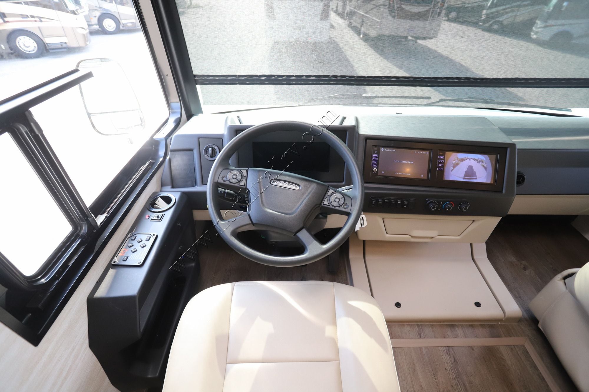 New 2027 Newmar Canyon Star 3947 Class A  For Sale