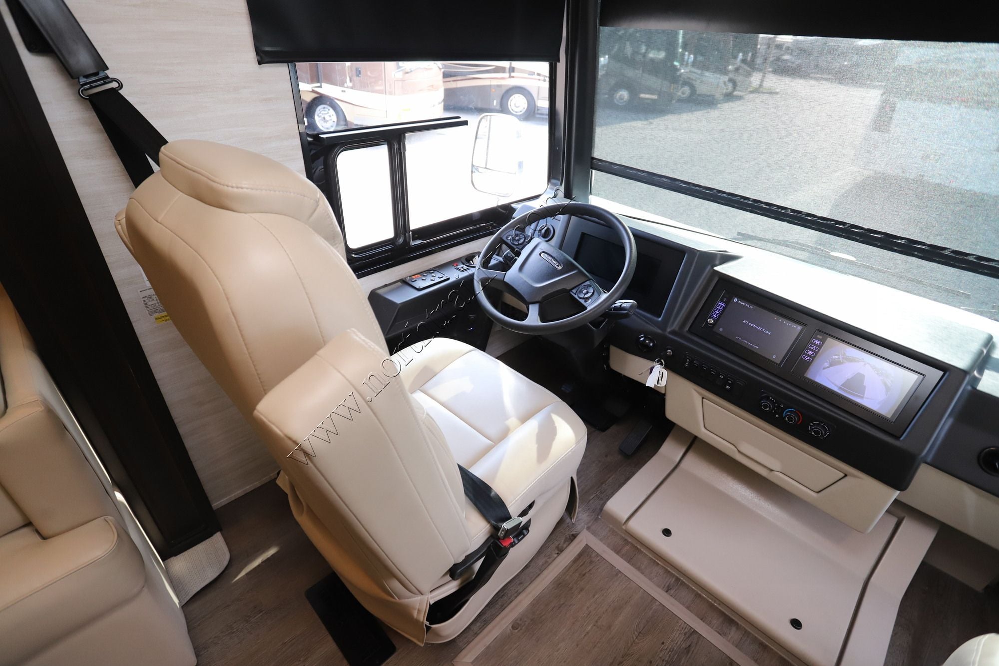 New 2027 Newmar Canyon Star 3947 Class A  For Sale