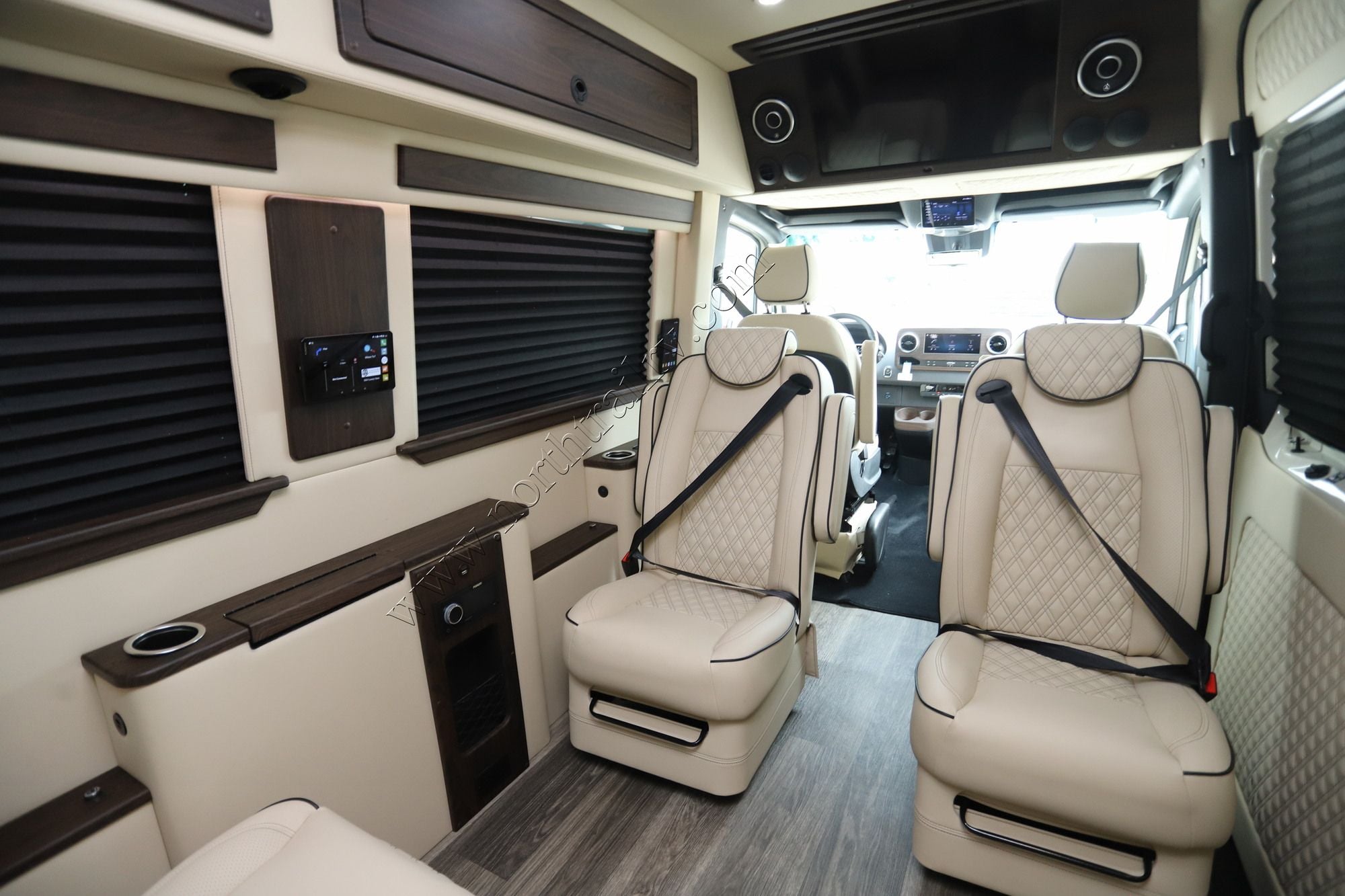 Used 2025 Ogc V Cruise 10OBA Class B  For Sale
