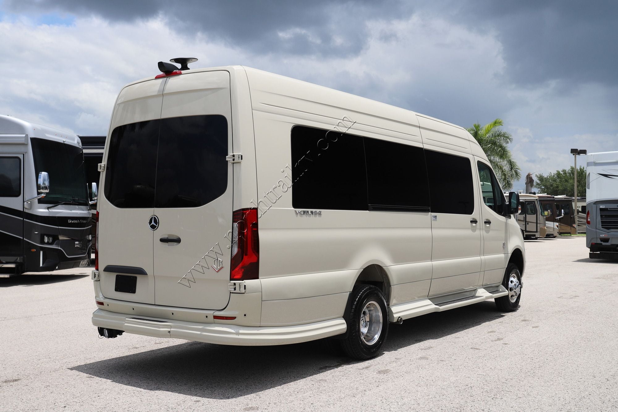 Used 2025 Ogc V Cruise 10OBA Class B  For Sale