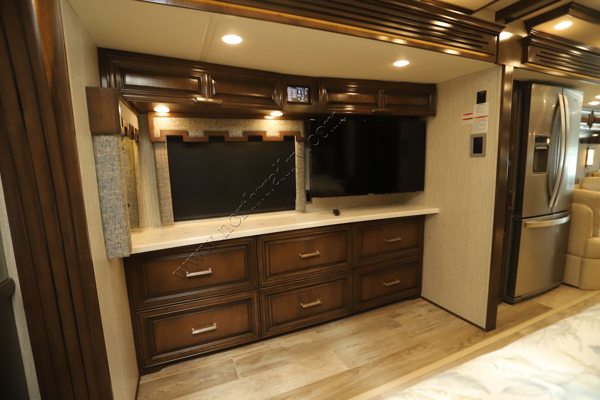 Used 2020 Newmar London Aire 4579 Class A  For Sale