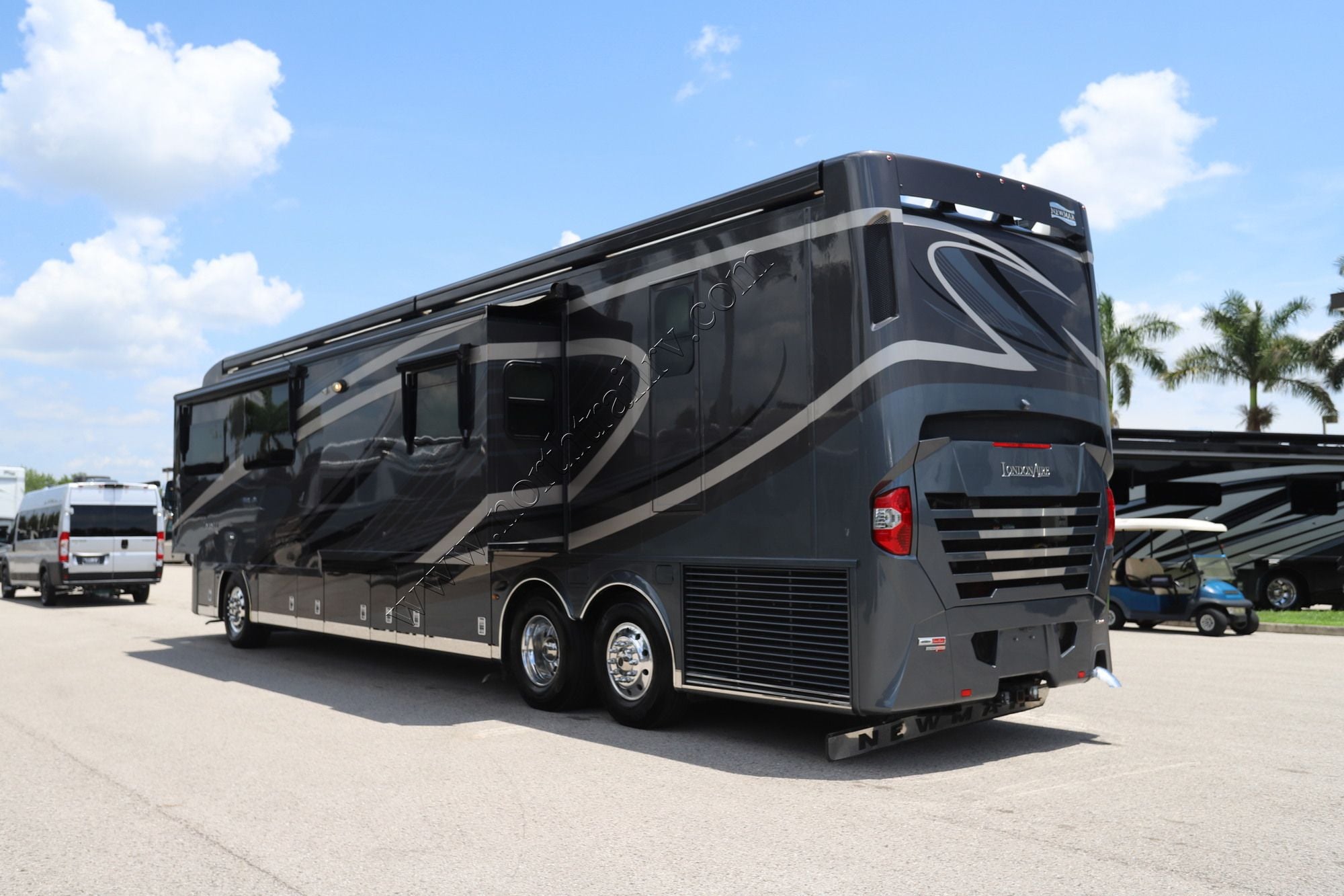 Used 2020 Newmar London Aire 4579 Class A  For Sale