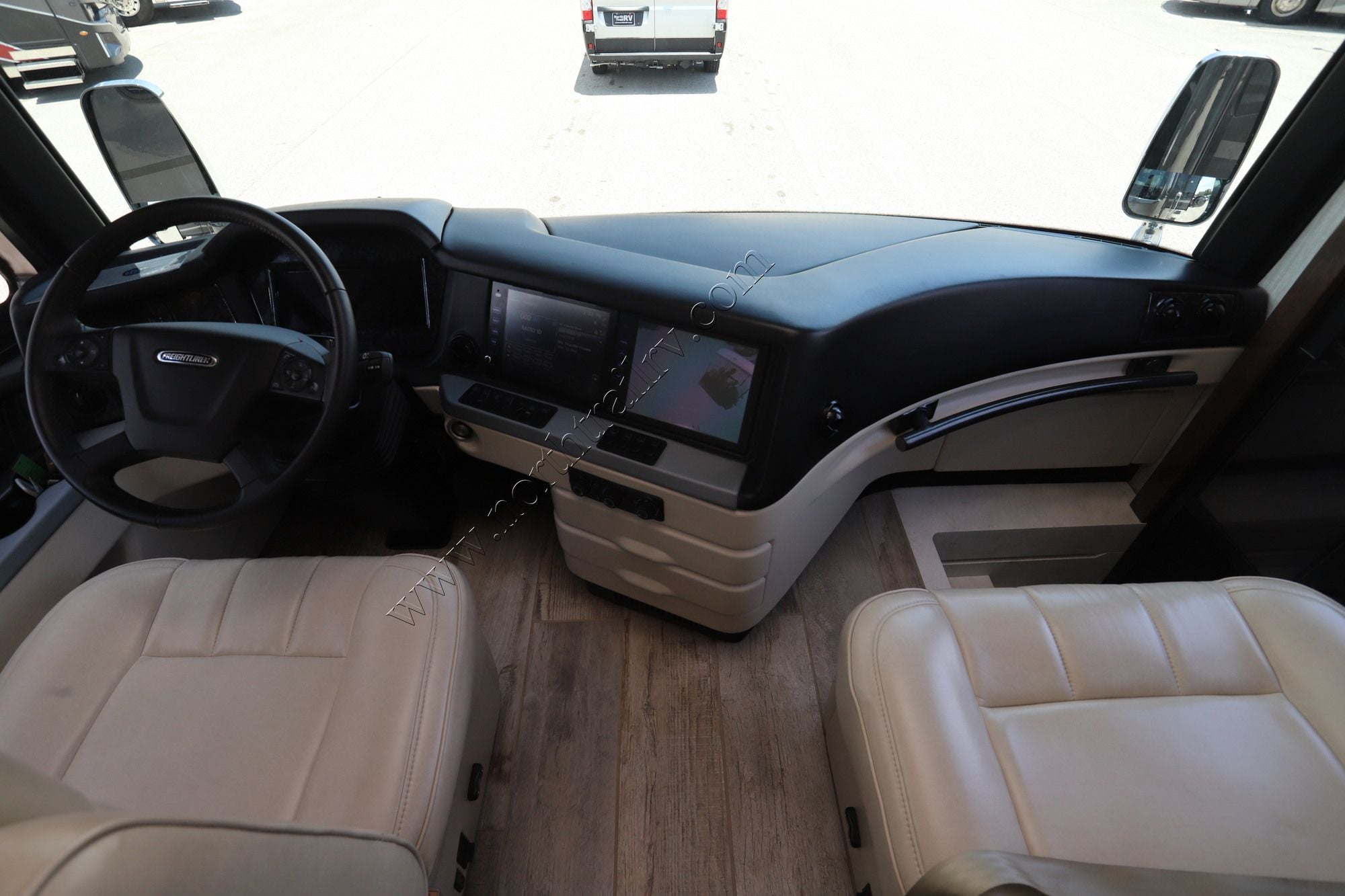Used 2020 Newmar London Aire 4579 Class A  For Sale