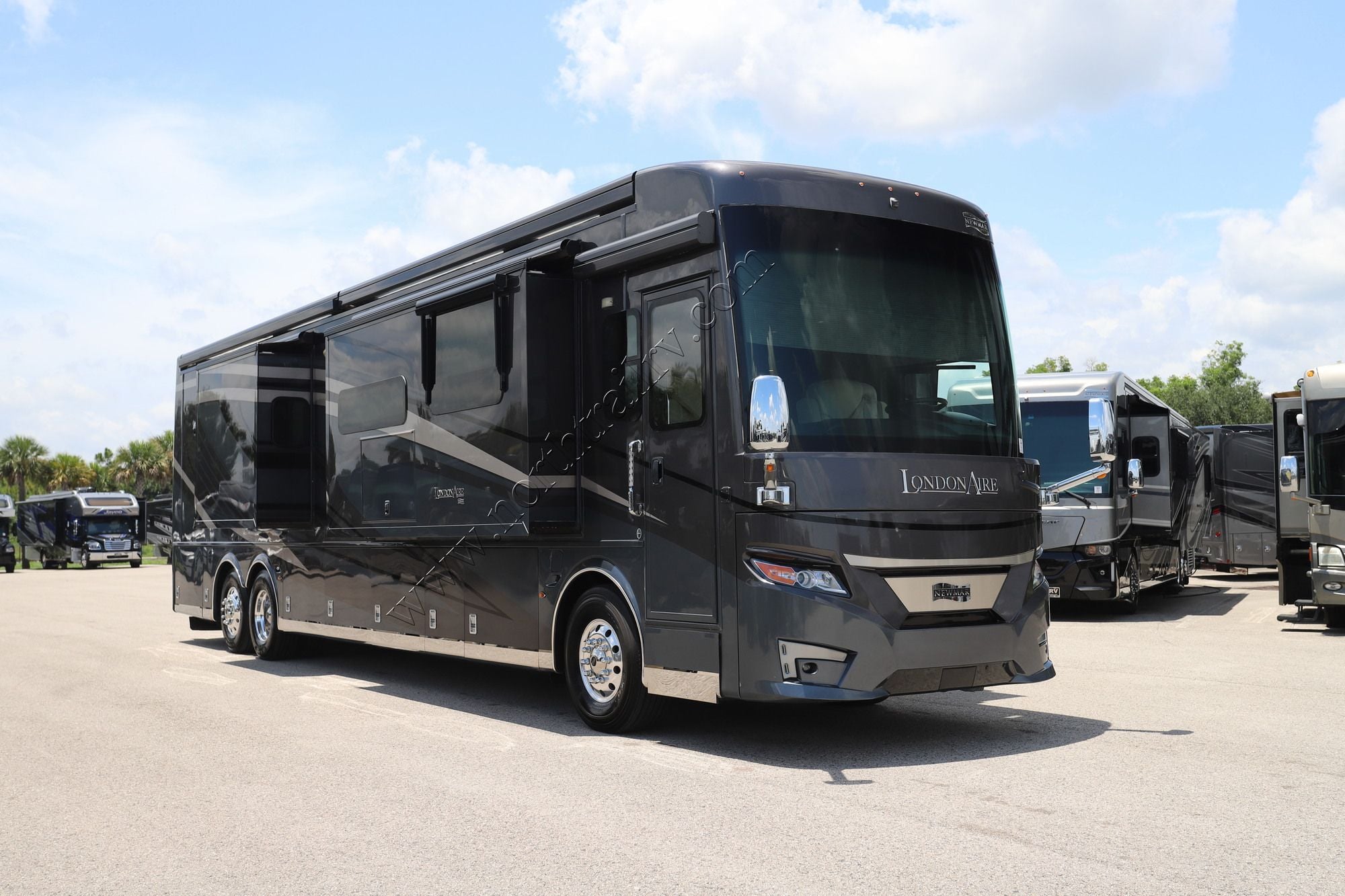 Used 2020 Newmar London Aire 4579 Class A  For Sale