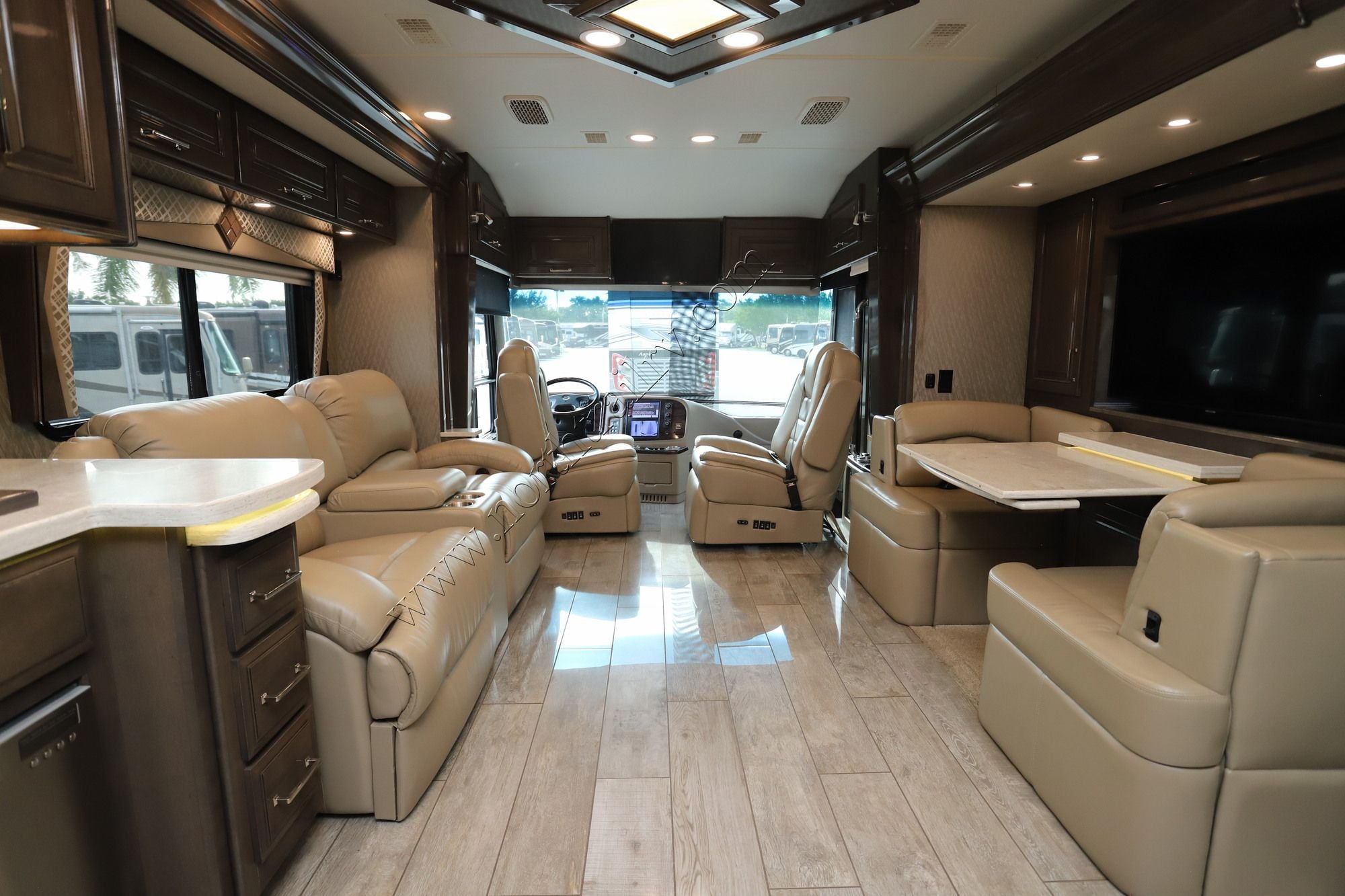 Used 2021 Entegra Anthem 44R Class A  For Sale