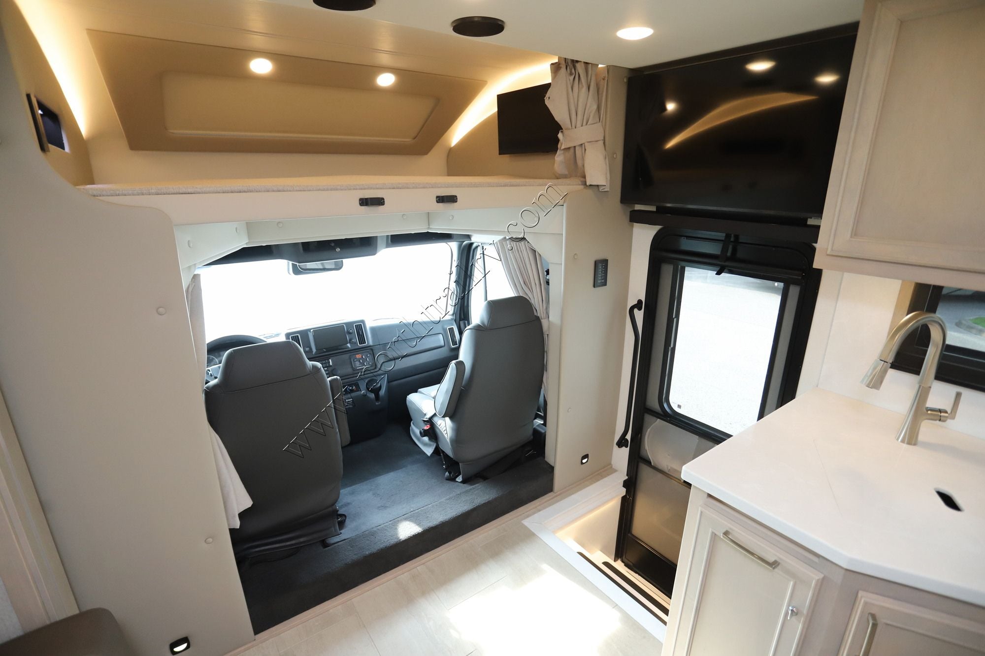 New 2027 Renegade Rv Verona 36VSB Super C  For Sale