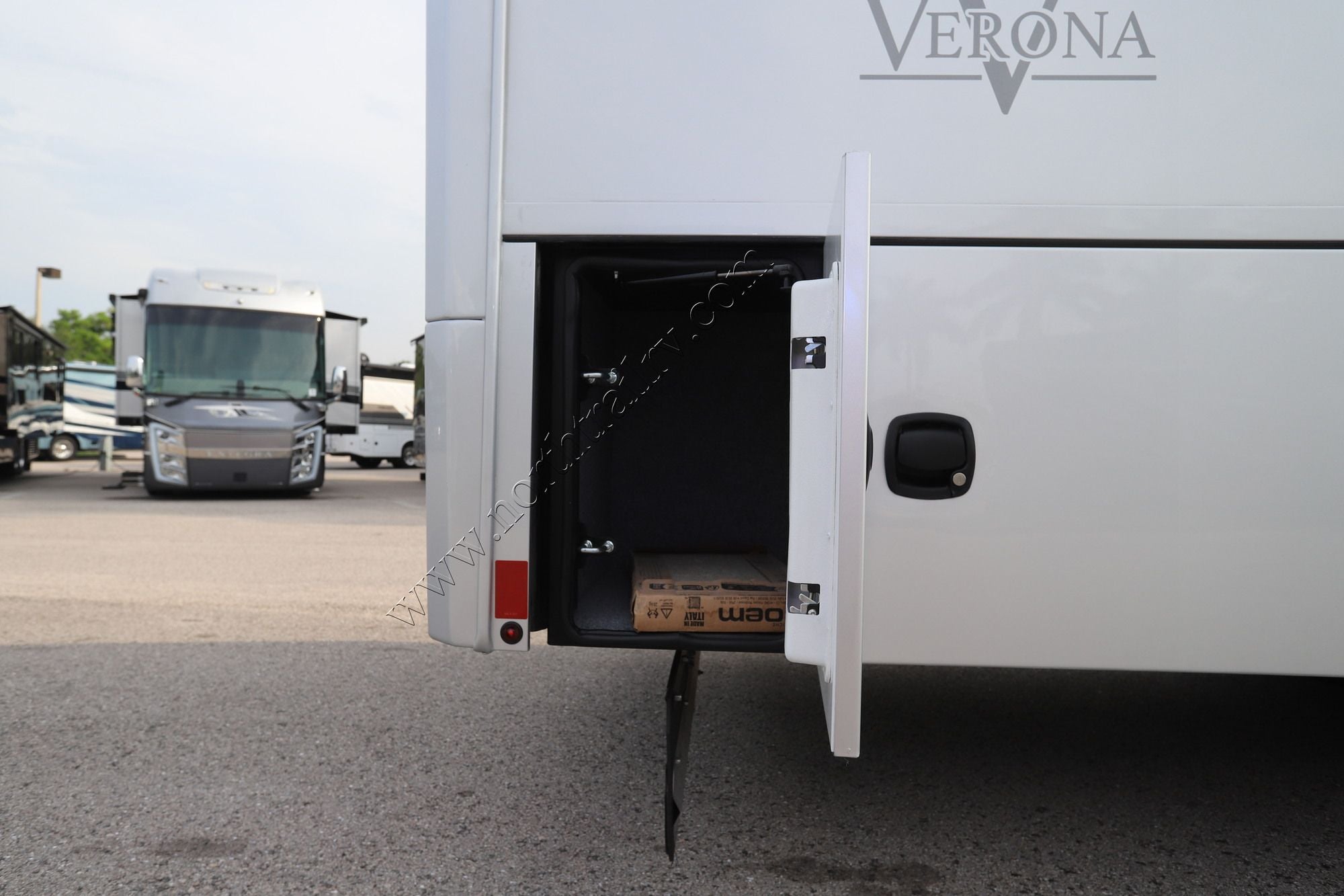 New 2027 Renegade Rv Verona 36VSB Super C  For Sale