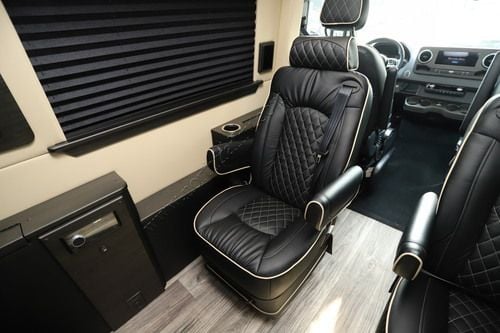 2024 Midwest Luxe Cruiser D6