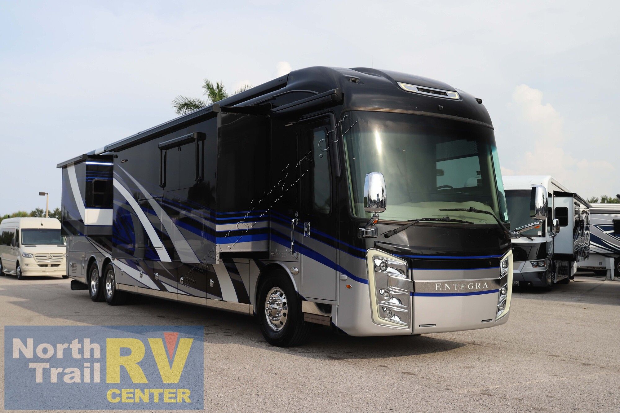 Used 2021 Entegra Anthem 44R Class A  For Sale
