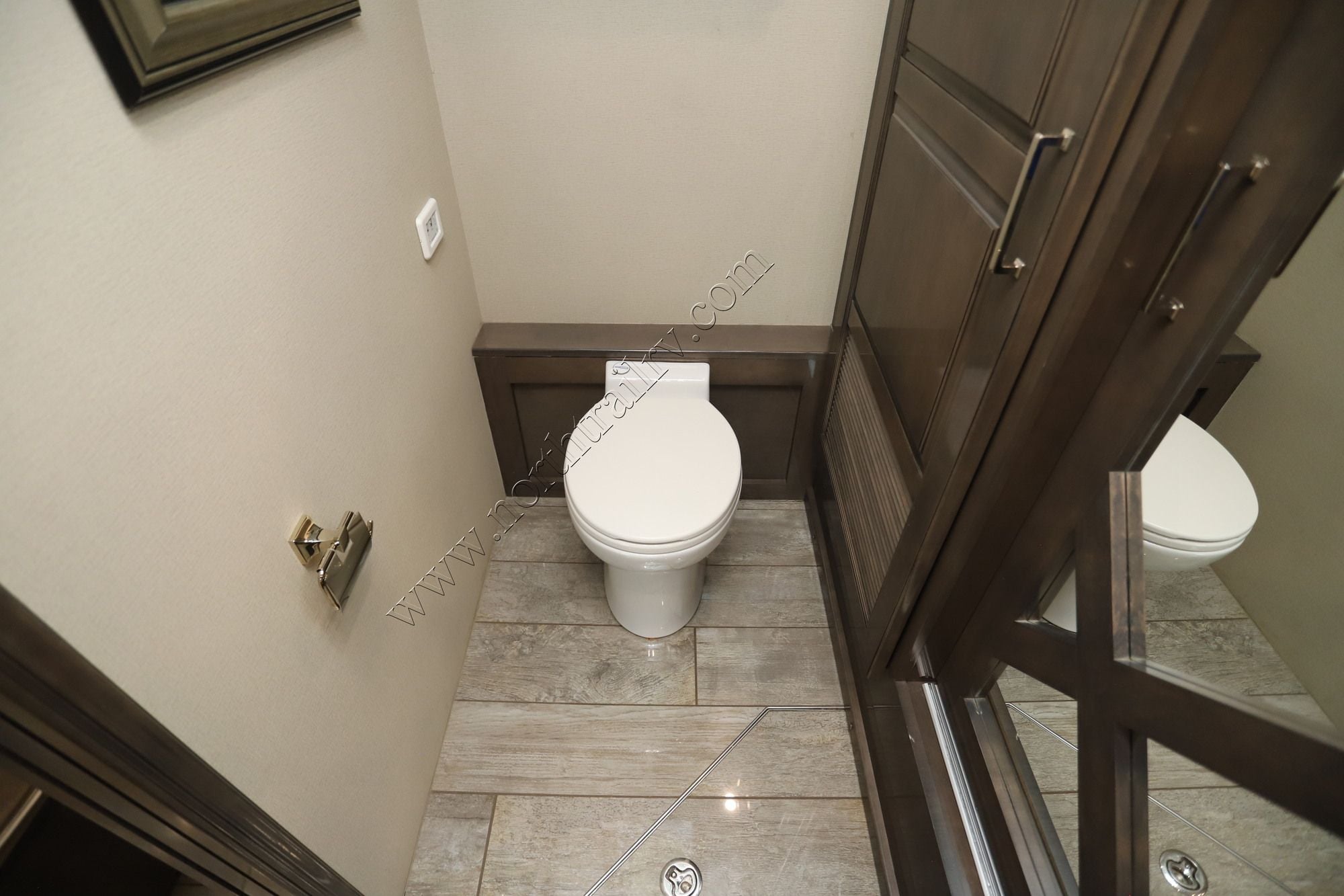 Used 2021 Entegra Anthem 44R Class A  For Sale