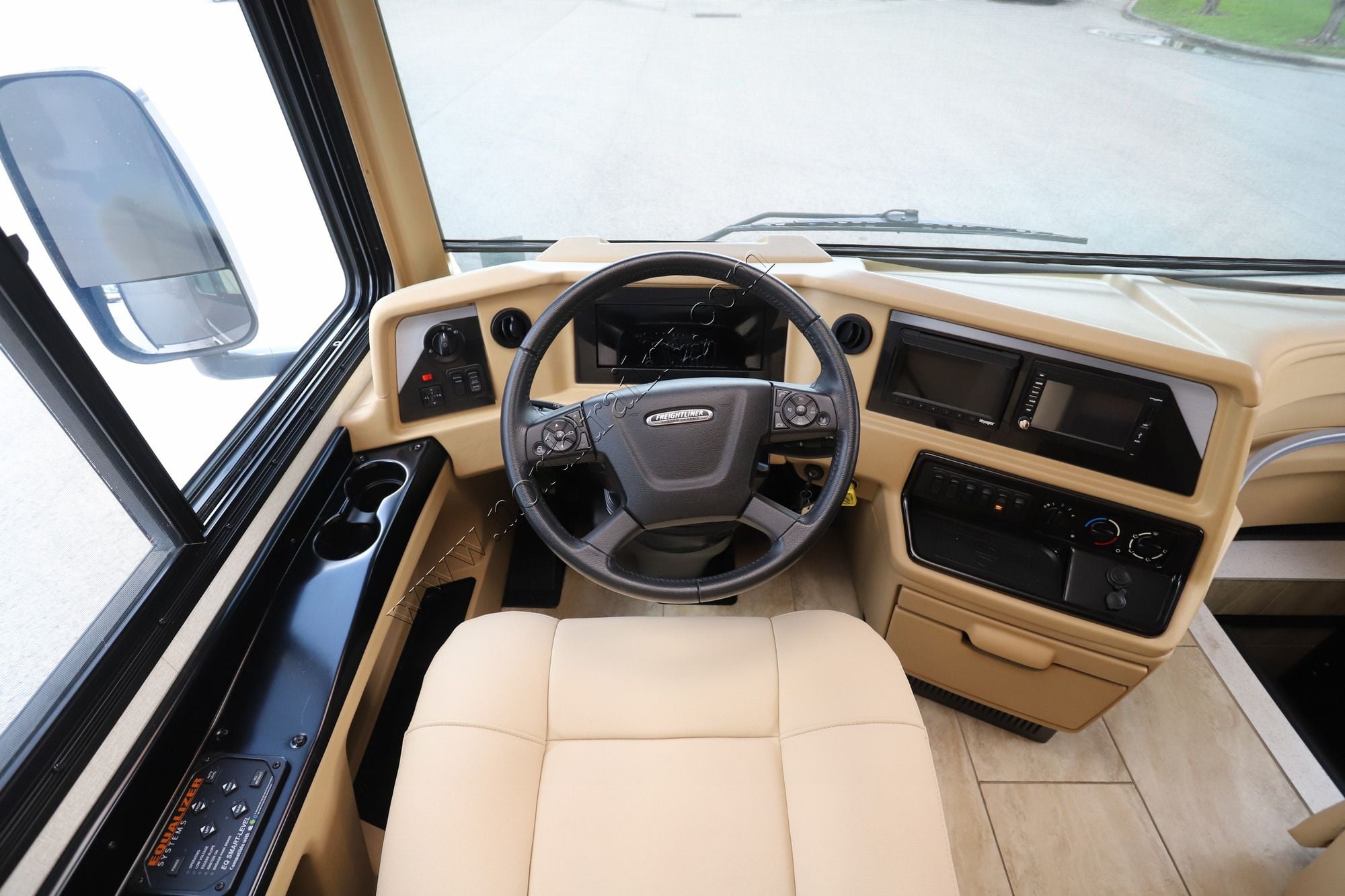 Used 2021 Newmar Kountry Star 3412 Class A  For Sale
